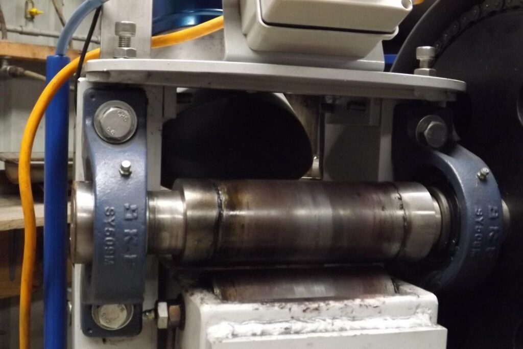 Top roller bearings